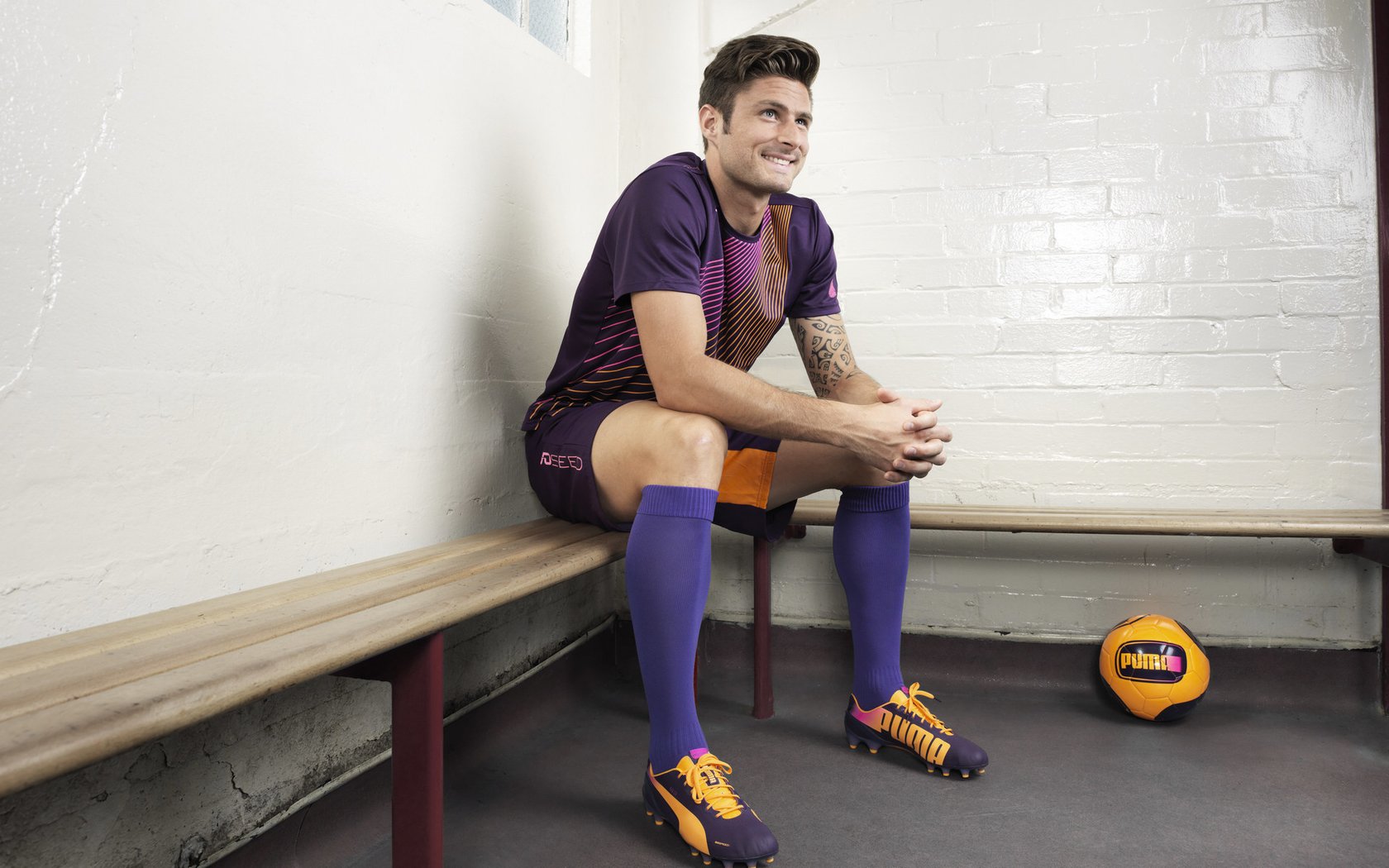 上海申花遭遇横扫，晋级压力增大，上海申花近况