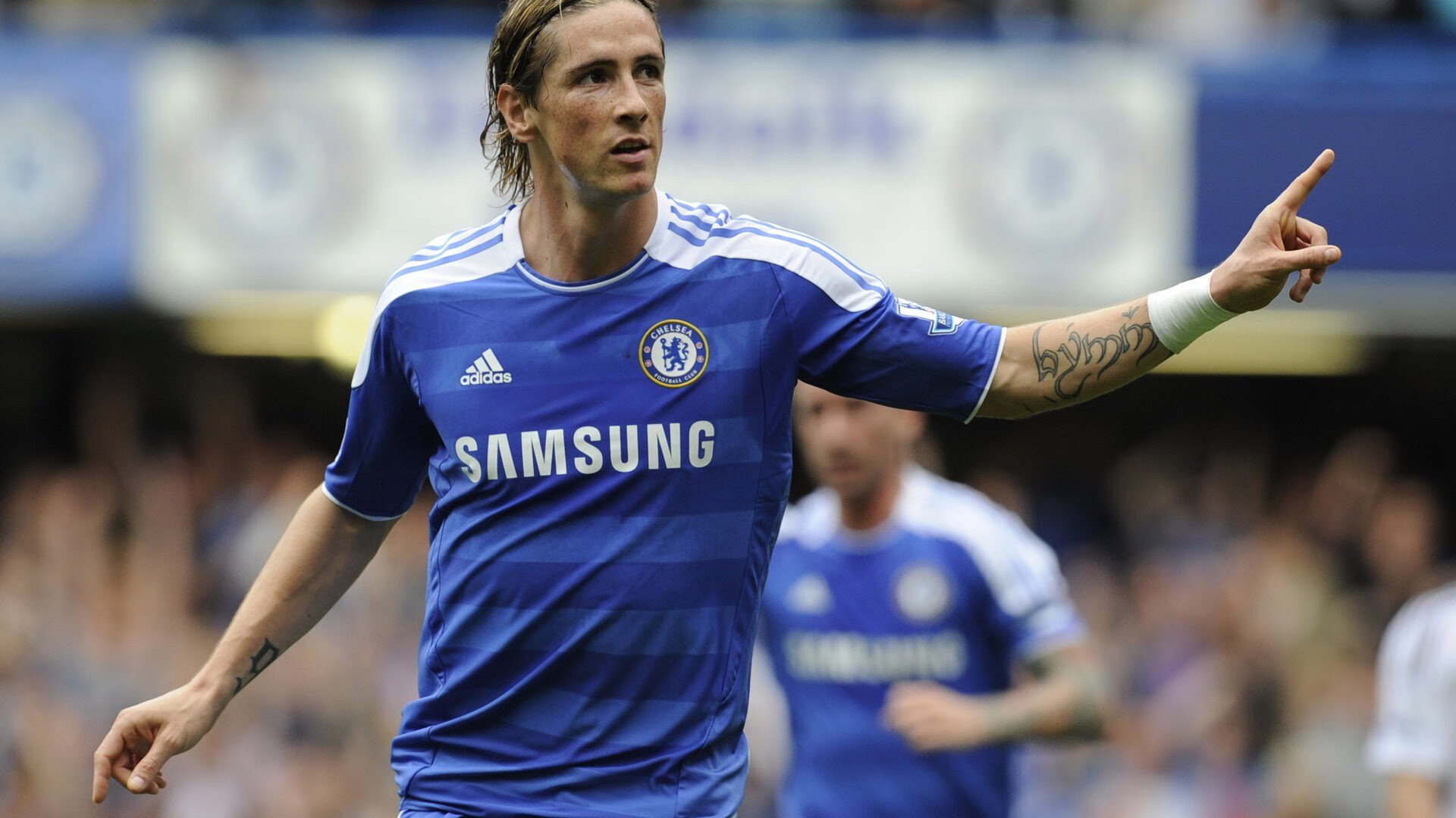 塞维利亚强势登顶，主场大胜对手，实力突显，塞维利亚阵容2020主力阵容